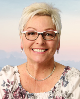 Claudia - Tarot - Lenormand - Kartenlegen - Wahrsagen - Jenseitskontakte