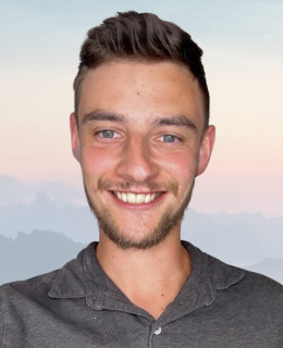 Michael - Energiearbeit - Rituale - Schamanische Beratung - Pendeln - Orakel