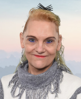 Ramona - Kartenlegen - Tarot - Rituale - Pendeln